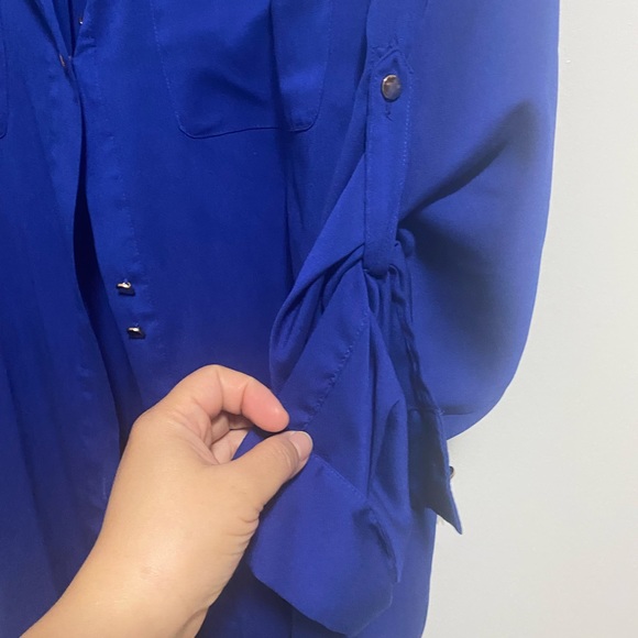 Ivanka Trump blue long sleeve - Picture 2 of 4